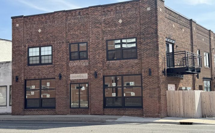 Pictures of Office property located at 66 E Chester St, Champaign, IL 61820 for lease - image #1