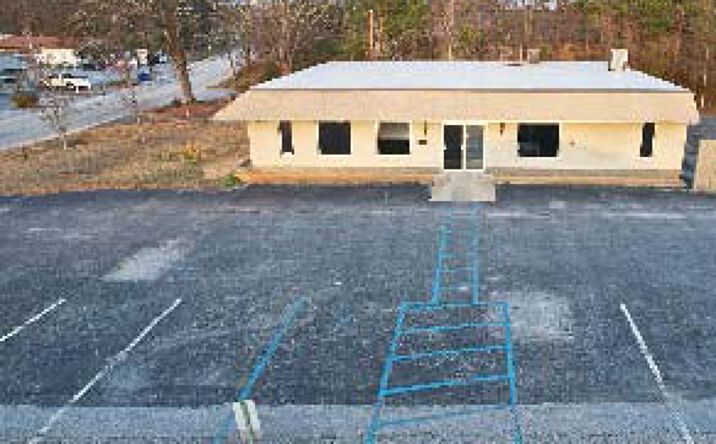 Pictures of Retail, Office, Industrial property located at 104 Miller Rd, Mauldin, SC 29662 for lease - image #1