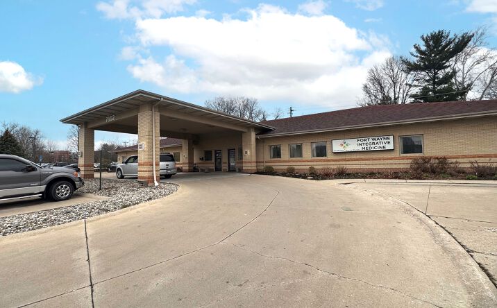 Pictures of Office property located at 7802 W Jefferson Blvd, Fort Wayne, IN 46804 for lease - image #1
