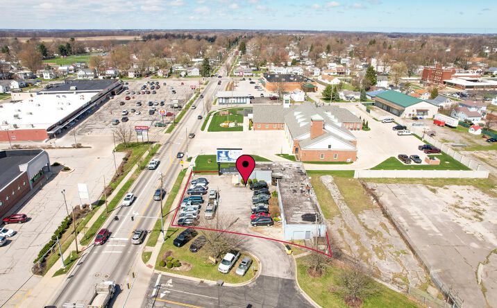 Pictures of Retail property located at 100 Whittlesey Ave, Norwalk, OH 44857 for lease - image #1