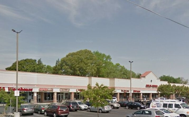 1200 Nanticoke Rd Salisbury Md 21801 Retail Space For Lease Pecan Square Shopping Center