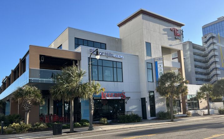 Pictures of Restaurant property located at 1410 N Ocean Blvd, Myrtle Beach, SC 29577 for lease - image #1