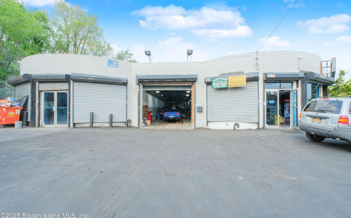 Pictures of Retail property located at 89 Van Duzer Street, Staten Island, NY 10301 for lease - image #1