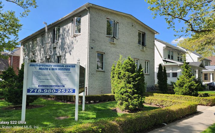 Pictures of Office property located at 321 Edison Street, Staten Island, NY 10306 for lease - image #1