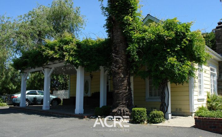 Pictures of Office property located at 1849 Clayton Rd, Concord, CA 94520 for lease - image #1