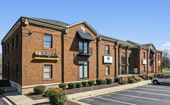 Pictures of Office property located at 419-421 SE Main St, Simpsonville, SC 29681 for lease - image #1