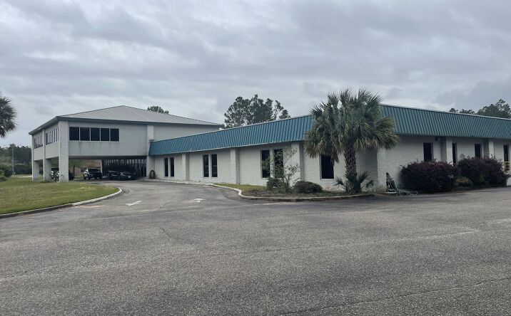 Pictures of Industrial property located at 5600 Commerce Blvd E, Mobile, AL 36619 for lease - image #1