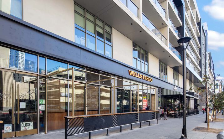 Pictures of Retail property located at 750 S Grand Ave, Los Angeles, CA 90017 for lease - image #1