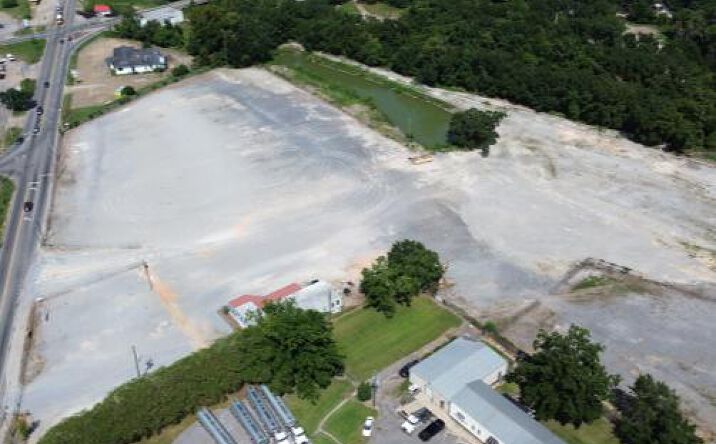 Pictures of Retail, Land property located at 2223 Halls Mill Rd, Mobile, AL 36606 for lease - image #1