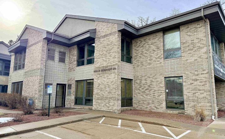 Pictures of Office, Special Purpose, Retail property located at 1424 N High Point, Middleton, WI 53562 for lease - image #1