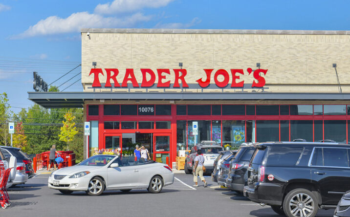 Pictures of Retail property located at 10076 Darnestown Rd, Rockville, MD 20850 for lease - image #1