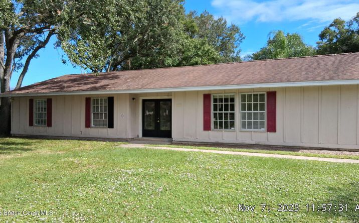 Pictures of Special Purpose property located at 110 Bry Lynn Drive, Melbourne, FL 32904 for lease - image #1