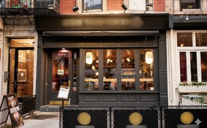 Pictures of Restaurant property located at 92 2nd Ave, New York, NY 10003 for lease - image #1