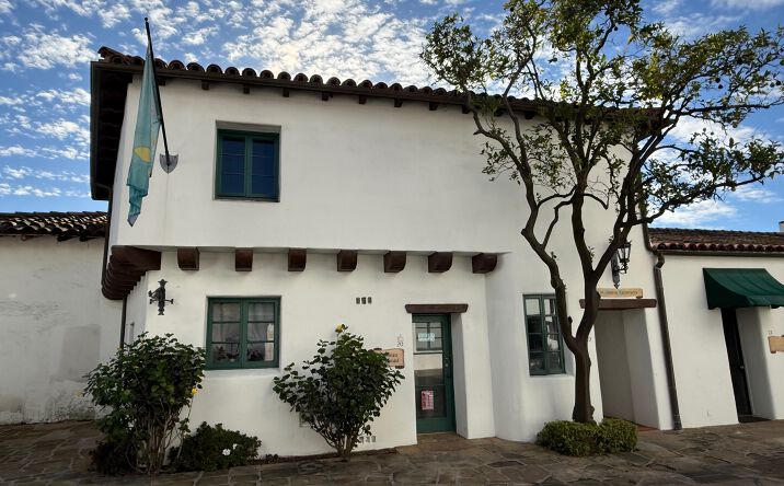Pictures of Office property located at 129 El Paseo, Santa Barbara, CA 93101 for lease - image #1