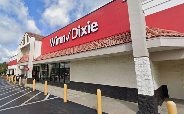 Pictures of Retail property located at 1835 FL-44, New Smyrna Beach, FL 32168 for lease - image #1