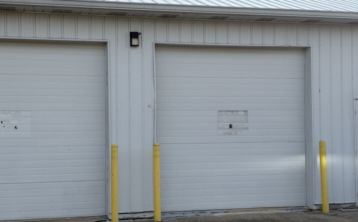 Pictures of Office property located at 1614 W Smith Valley Rd, Greenwood, IN 46142 for lease - image #1