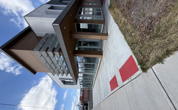 Pictures of Office property located at 610 N Stiles Street, Linden, NJ 07036 for lease - image #1
