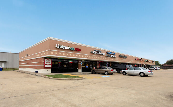 Pictures of Retail property located at 12132 Sabo Rd, Houston, TX 77089 for lease - image #1
