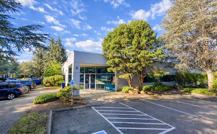 Pictures of Industrial property located at 18005 NE 68th St, Redmond, WA 98052 for lease - image #1