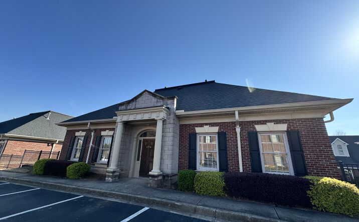 Pictures of Office property located at 420 The Parkway, Greer, SC 29650 for lease - image #1