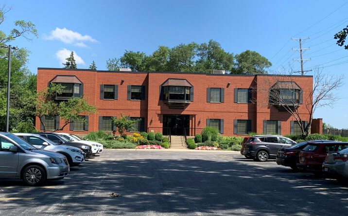 Pictures of Office property located at 721 E Madison St, Villa Park, IL 60181 for lease - image #1