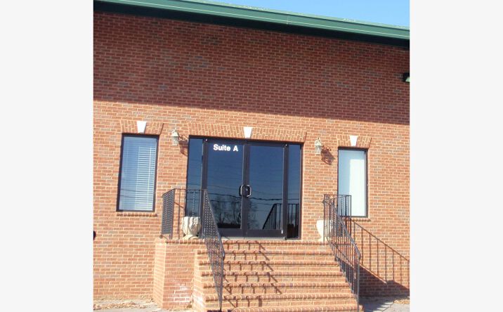 Pictures of Office property located at 8771 Macon Hwy, Athens, GA 30606 for lease - image #1