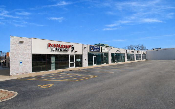 Pictures of Retail, Restaurant, Office property located at 52 W Palatine Rd, Palatine, IL 60067 for lease - image #1