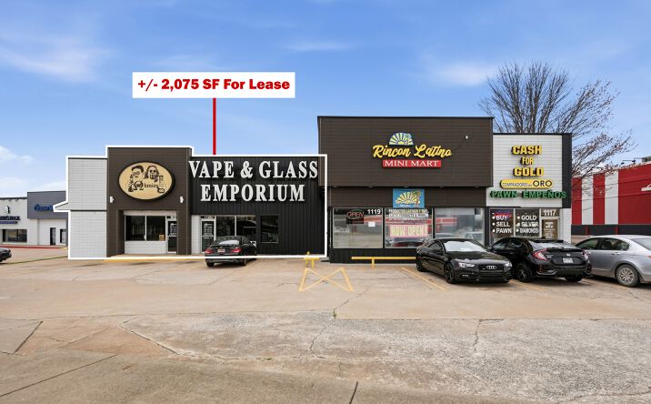 Pictures of Retail property located at 1123 US-412, Siloam Springs, AR 72761 for lease - image #1