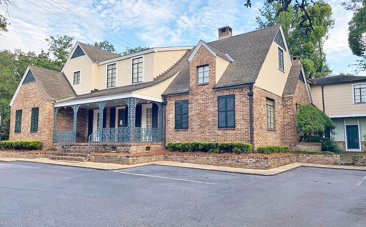 Pictures of Office property located at 1420 Government St, Mobile, AL 36604 for lease - image #1