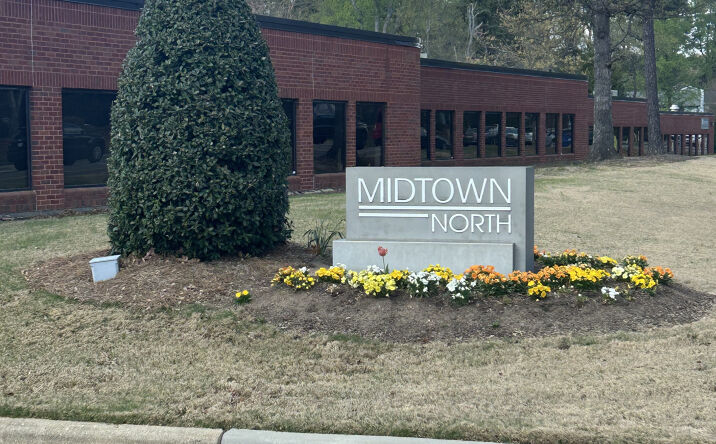 Pictures of Office property located at 5910-6040 Six Forks Rd, Raleigh, NC 27609 for lease - image #1