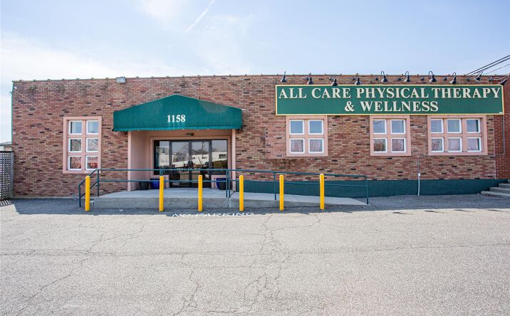 Pictures of Office property located at 1158 Atlantic Avenue, Hempstead, NY 11510 for lease - image #1