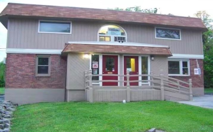 Pictures of Office property located at 231 S Plank Road 3 & 4, Newburgh (Town), NY 12550 for lease - image #1