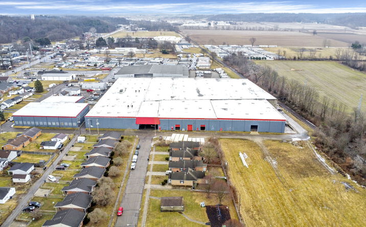 Pictures of Industrial property located at 1450 E Walnut St, Lancaster, OH 43130 for lease - image #1