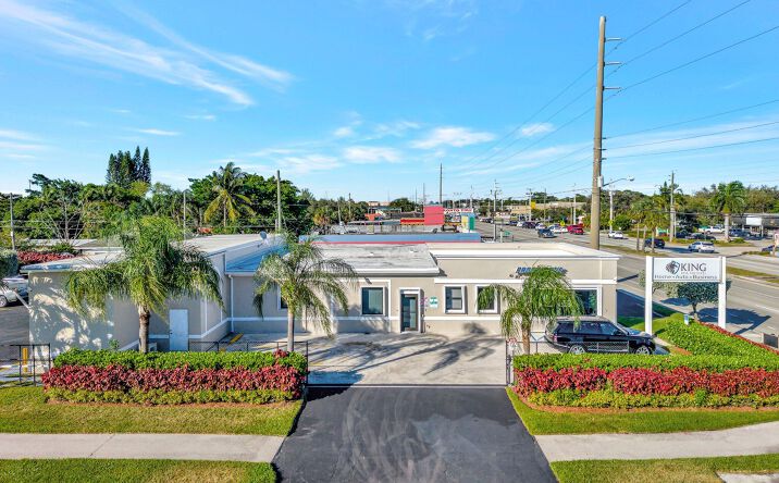 Pictures of Office property located at 3379 S Military Trail 3, Lake Worth, FL 33463 for lease - image #1