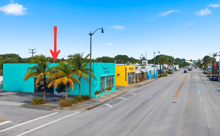 Pictures of Retail property located at 5023 S Dixie Highway, West Palm Beach, FL 33405 for lease - image #1