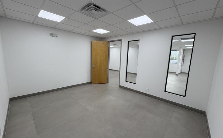 Pictures of Office property located at 5170 N Federal Highway, Fort Lauderdale, FL 33308 for lease - image #1