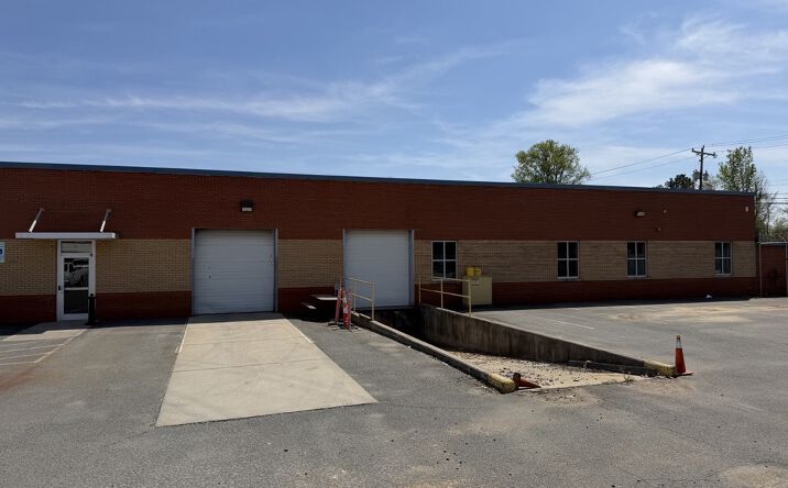 Pictures of Industrial property located at 5639 Brookshire Blvd, Charlotte, NC 28216 for lease - image #1