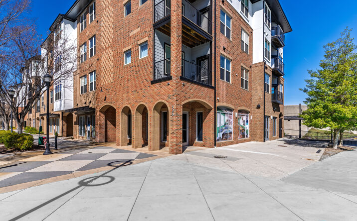 Pictures of Retail property located at 508 Main St NE, Atlanta, GA 30324 for lease - image #1