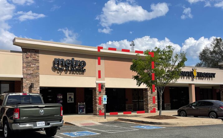Pictures of Retail property located at 8115 Staples Mill Rd, Henrico, VA 23228 for lease - image #1