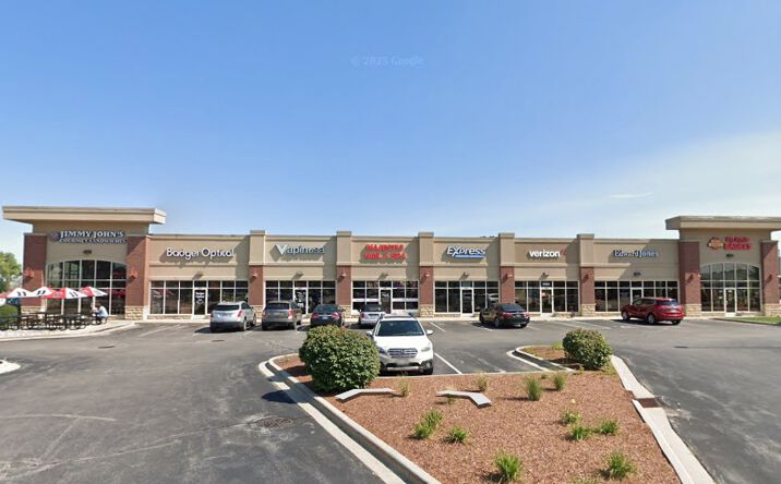Pictures of Retail, Office property located at 2629 Calumet Dr, Sheboygan, WI 53083 for lease - image #1