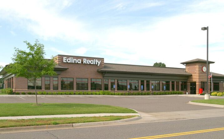 Pictures of Office, Retail property located at 3161 Northdale Blvd NW, Coon Rapids, MN 55433 for lease - image #1
