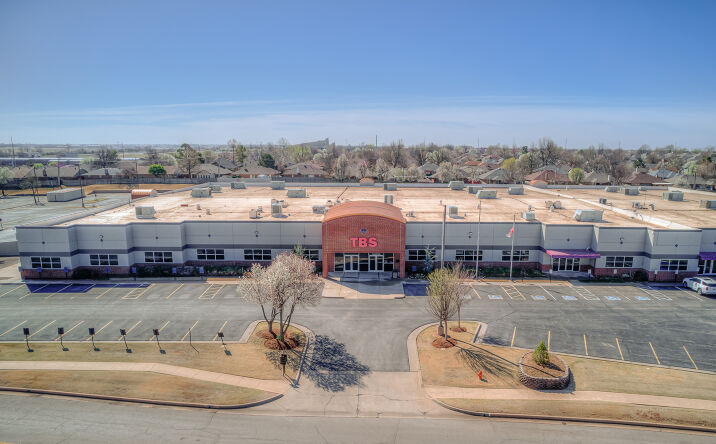 Pictures of Office property located at 7740 NW 85th Terrace, Oklahoma City, OK 73132 for lease - image #1