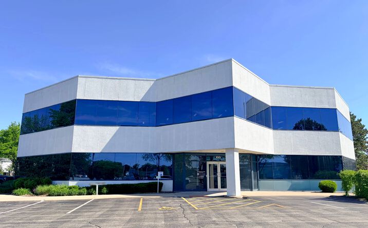 Pictures of Office property located at 100 Lexington Dr, Buffalo Grove, IL 60089 for lease - image #1