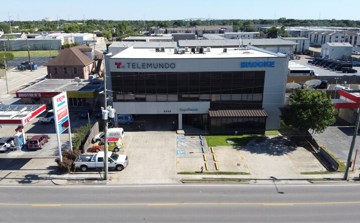 Pictures of Office property located at 3540 South I-10 Service Road West, Metairie, LA 70001 for lease - image #1