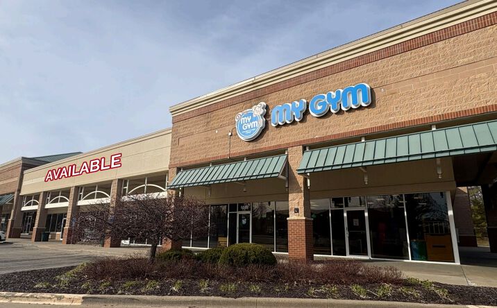 Pictures of Retail property located at 8542 W 133rd St, Overland Park, KS 66213 for lease - image #1