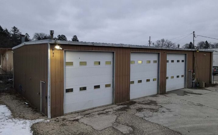 Pictures of Industrial property located at 3400 W Kiehnau Ave, Milwaukee, WI 53209 for lease - image #1