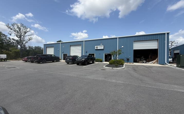 Pictures of Industrial property located at 11729 Uradco Place, San Antonio, FL 33576 for lease - image #1