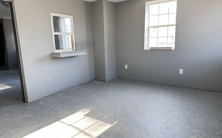 Pictures of Retail property located at 610 N Chestnut St, Henderson, NC 27536 for lease - image #1