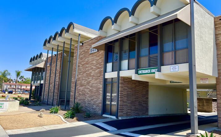 Pictures of Office property located at 3840 Woodruff Ave, Long Beach, CA 90808 for lease - image #1
