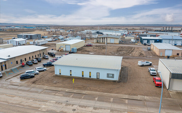 Pictures of Office, Industrial property located at 606 E Broadway, Williston, ND 58801 for lease - image #1